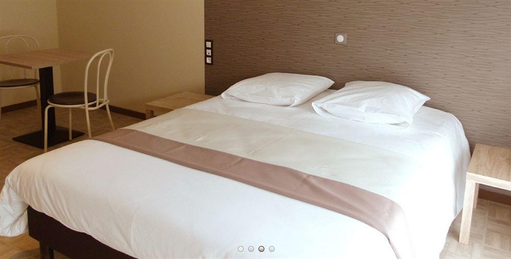La Pause Hotel Évreux Kültér fotó